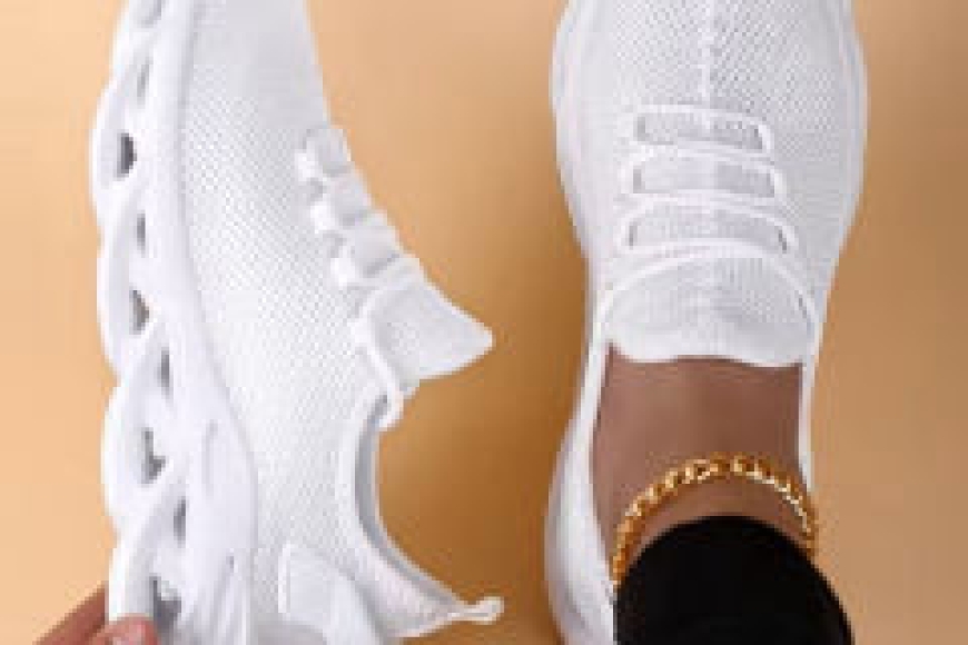 Mens Breathable Mesh Running Shoes